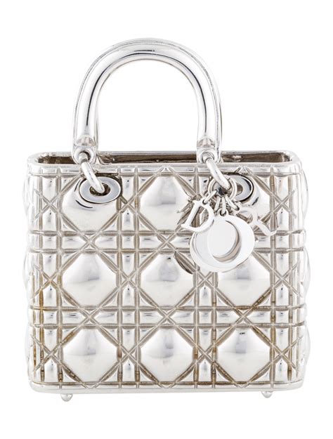 who owns the dior mirror bag|christian Dior couture.